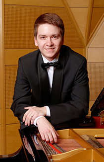 Илья Овчинников